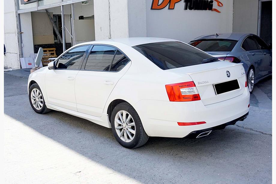 Skoda Octavia III A7 2013–2019 DPT sidokjolar (för lackering) Foto 3
