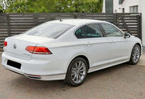 Volkswagen Passat B8 2015–2023 DPT sidokjolar (för lackering) foto 4
