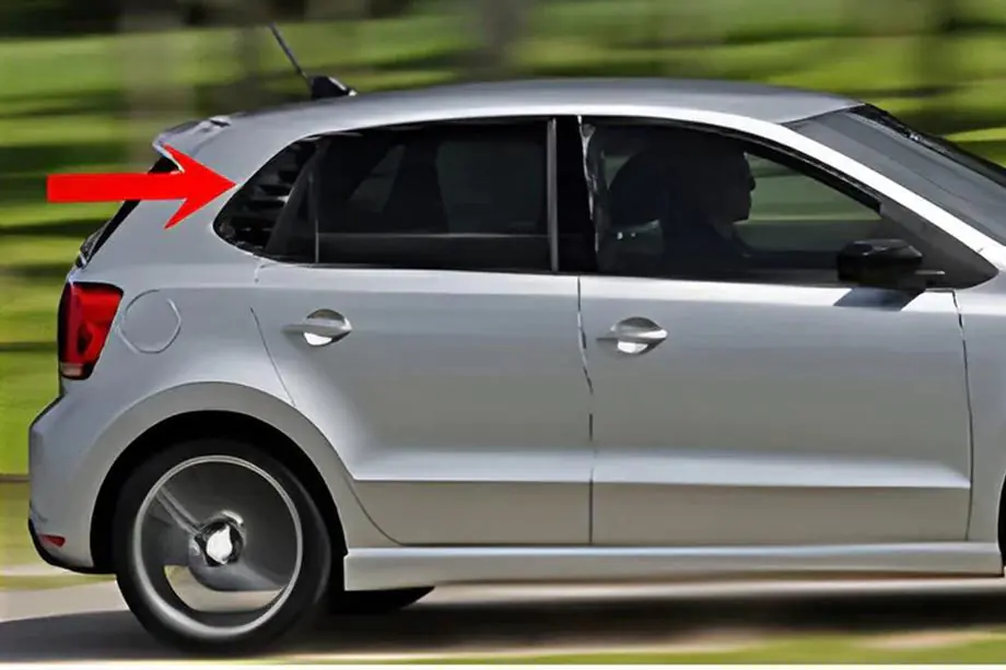 Volkswagen Polo 2010–2017 Lister för bakrutor DPT (svart högglans, 2 st) Image