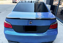BMW 5-serien E60/E61 2003–2010 Spoiler M4-Style (svart högglans) foto 1