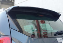 Dacia Duster 2008–2018 DPT spoiler (svart högglans) foto 12