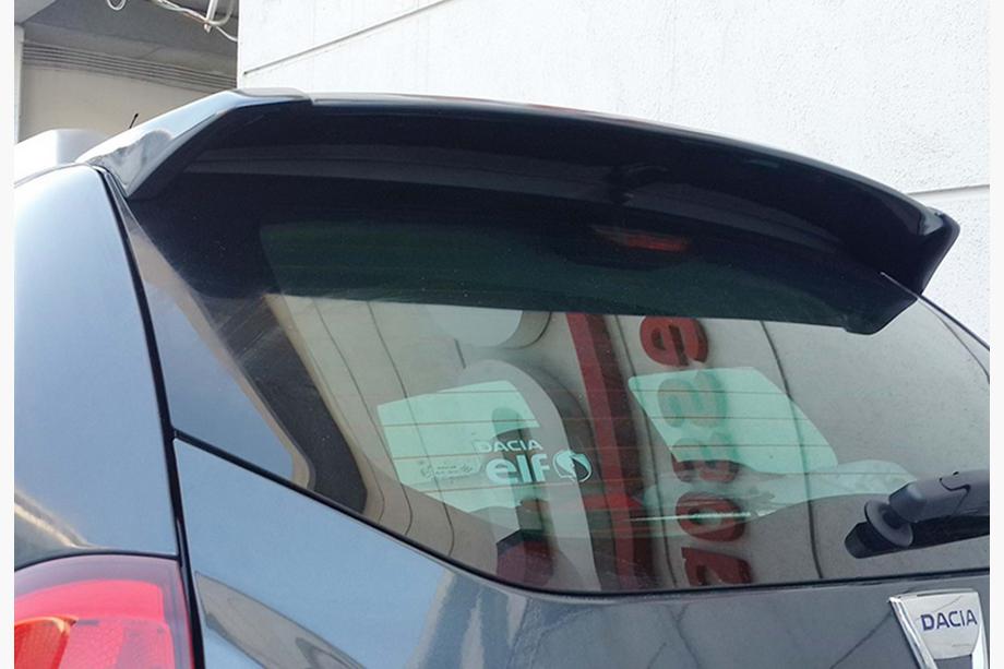 Renault Duster 2008–2017 DPT spoiler (svart högglans) Foto 12
