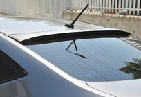 Hyundai Accent 2011–2017 DPT spoiler (svart högglans) foto 3
