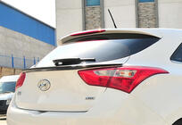 Hyundai I-30 2012–2017 DPT spoiler (svart högglans) foto 3