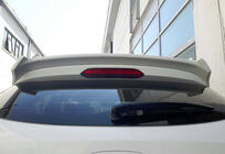 Kia Rio 2012–2017 Spoiler DPT (HB, svart högglans) foto 4