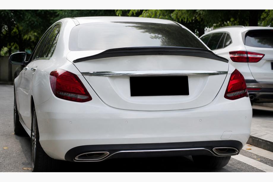 Mercedes C-class W205 2014–2021 Spoiler DPT V-2 (svart högglans) Foto 1