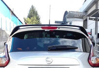 Nissan Juke 2010–2019 Spoiler DPT V-2 (svart högglans) foto 3