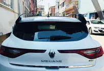 Renault Megane IV 2016–2025 Spoiler DPT (HB, svart högglans) foto 2