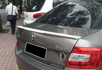 Skoda Octavia III A7 2013–2019 Spoiler DPT V-2 (svart högglans) foto 1