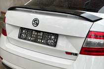 Skoda Octavia III A7 2013–2019 Spoiler DPT V-5 (svart högblank) foto 1