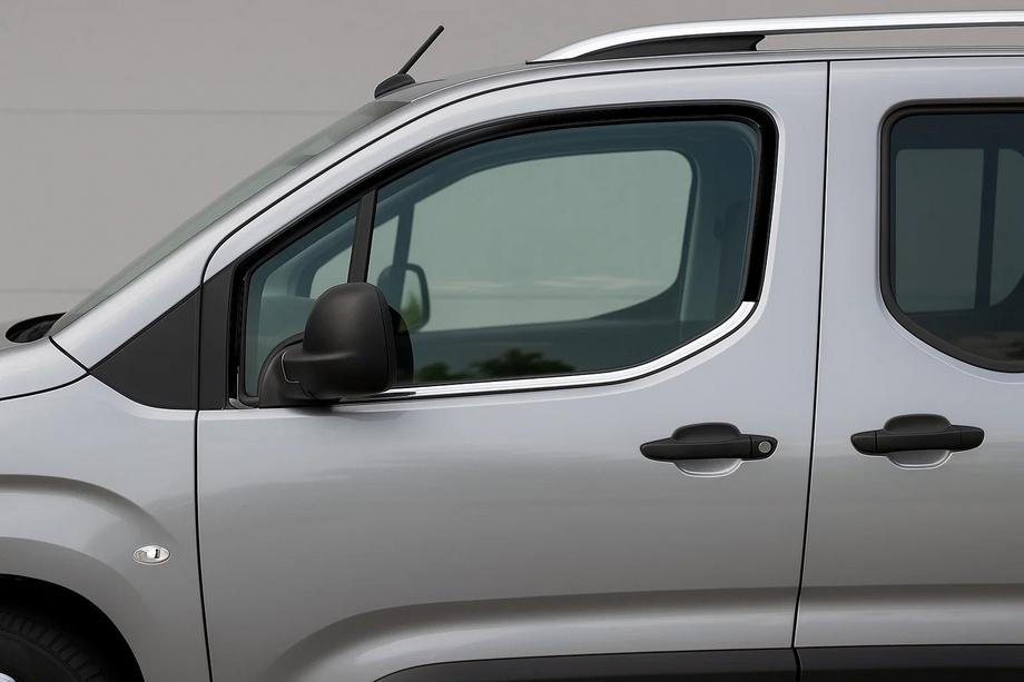 Toyota Proace City 2016– Fönsterlister Omsa Line (2 st, rostfritt stål) Foto 2