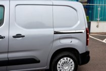 Toyota Proace City 2016– Lister i rostfritt stål för skjutdörr (2 st) foto 6