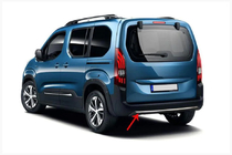 Opel Combo 2019– Kromad bakre stötfångarskydd Omsa Line foto 2