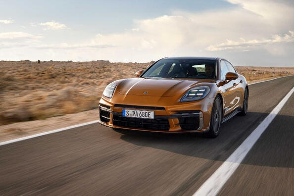 Test av Porsche Panamera 2024: tredje generationen
