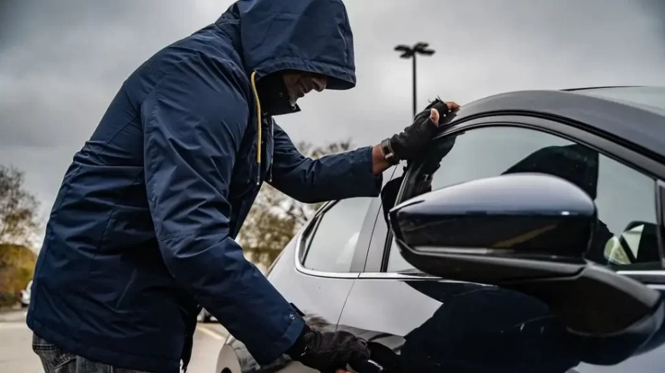 Så skyddar du bilen mot stöld: moderna metoder och lösningar
