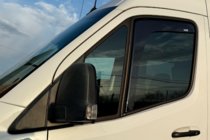 Mercedes Sprinter W907/W910 2018– Insticksmonterade vindavvisare (2 st, HIC) foto 6