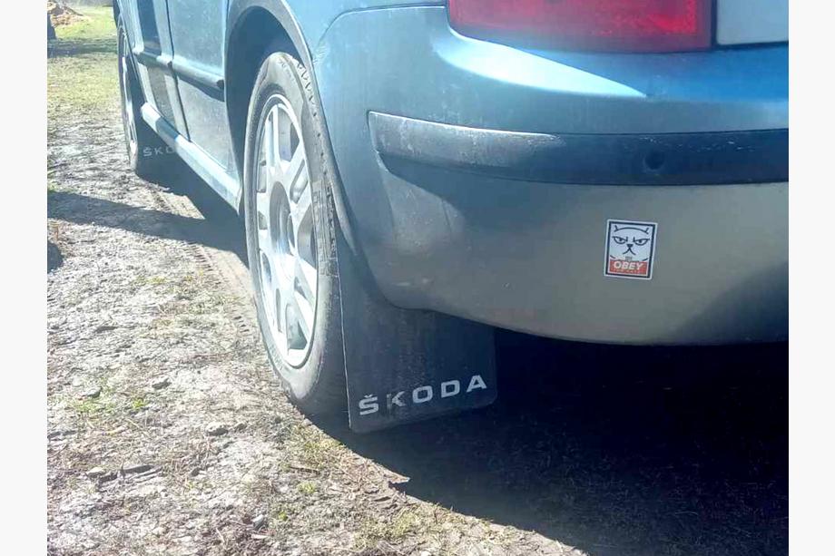 Skoda Stänkskydd Polytep (230*375, 2 st) Foto 5