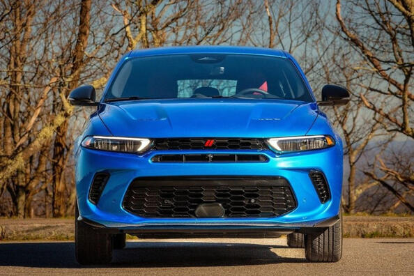 Dodge Hornet: test av den kompakta crossovern