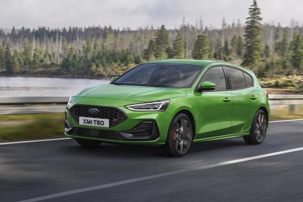 Ford Focus ST: test av den faceliftade versionen