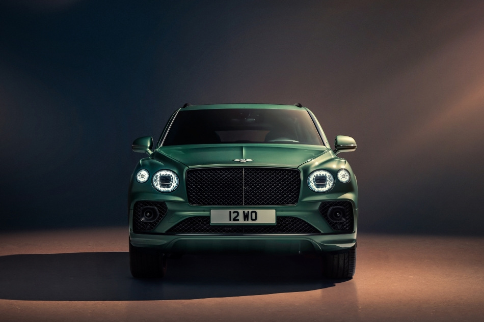 Bentley Bentayga-recension: lyx och kraft i uppdaterad form