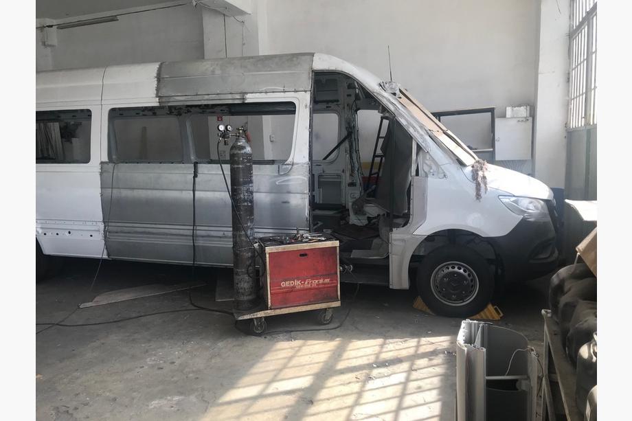 Mercedes Sprinter W906 2006–2018 Karossförlängningssats Image