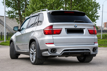 BMW X5 E70 2007–2013 Bakre diffuser (för 2010-2013 Base, lackeringsbar) foto 1
