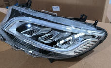 Mercedes Sprinter W907/W910 2018– LED-strålkastare fram (Original 2025, 2 st) foto 2