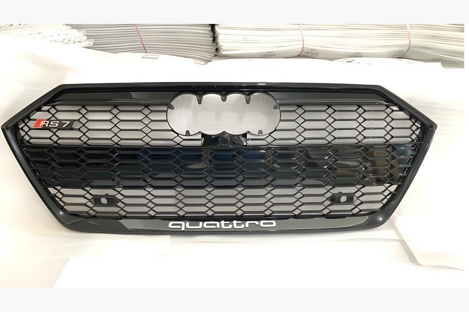 Audi A7 2018– Frontgrill i RS-stil med Quattro-text (svart) Image