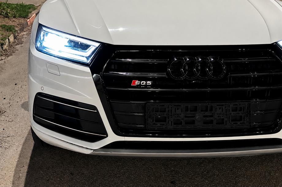 Audi Q5 2017–2025 Frontgrill SQ-Style (2017-2020, svart) Image