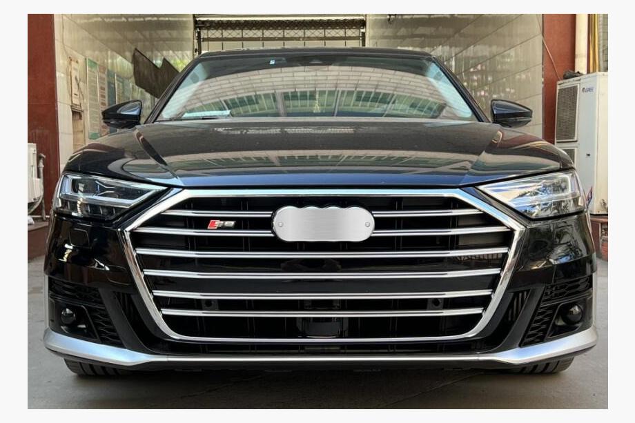 Audi A8 2018– Främre stötfångare (före facelift) (S7) Image