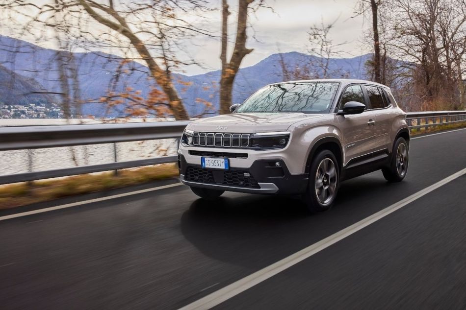 Test av Jeep Avenger: kompakt och stilig stadserövrare