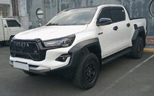 Toyota Hilux 2015– GR 2024 facelift-kit (för 2020+) foto 1