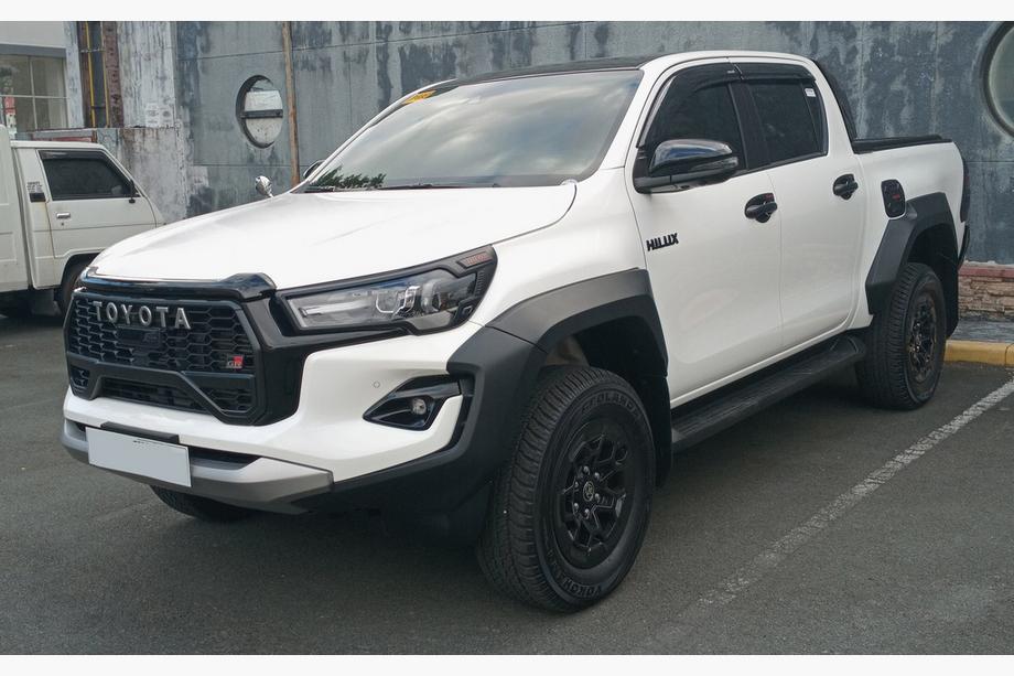 Toyota Hilux 2015– GR 2024 facelift-kit (för 2020+) Image