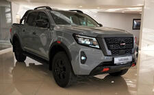 Nissan Navara/NP300 2016– Facelift-uppgraderingskit till 2021 (för 2015–2020) foto 5