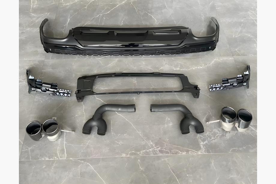 Audi Q7 2015–2026 Bakre diffuser med avgasändrör QRS-Style (2020+, Svart) Image