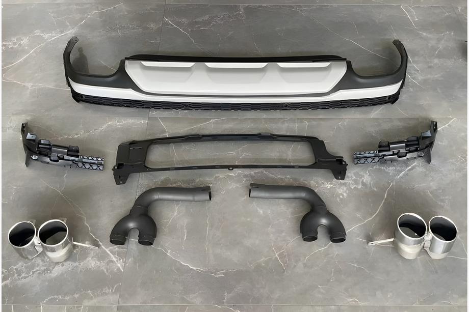 Audi Q7 2015–2026 Bakre diffuser med avgasändrör QRS-Style (2020+, Grå) Image