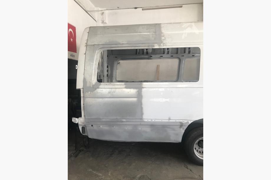 Mercedes Sprinter W907/W910 2018– Karossförlängningssats Bakre del Foto 6