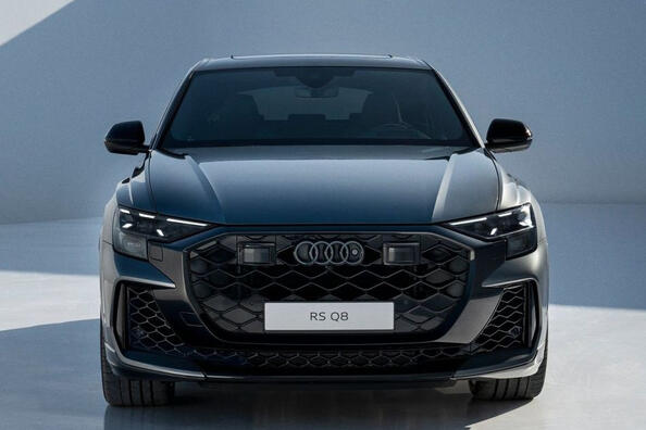 Test av Audi RS Q8: facelift 2024