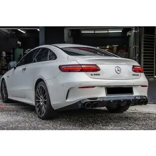 Bakre diffuser Black med avgasutblås Black (AMG53-design)