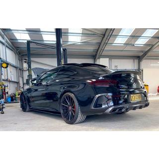 Bakre diffuser med ändrör Black (för Coupe AMG63-design) foto 1