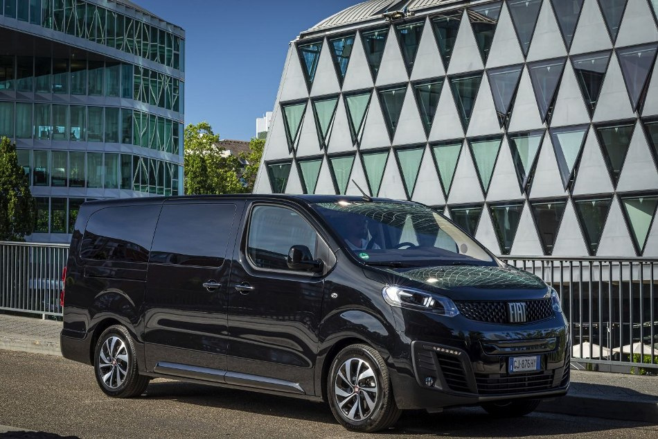 Test av den elektriska minivanen Fiat E-Ulysse