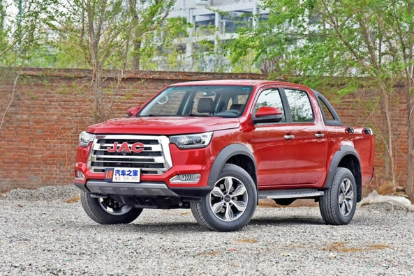 Test av fyrhjulsdrivna pickupen JAC T8