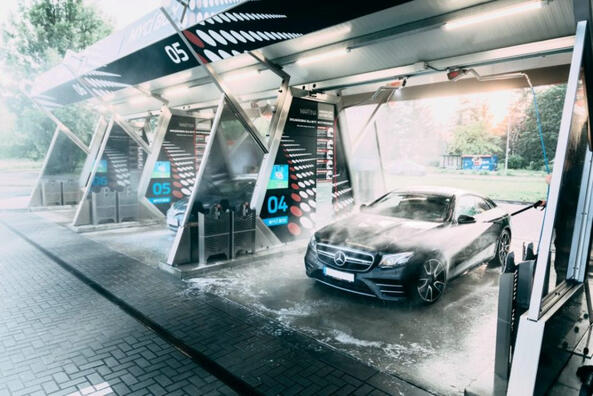 Så tvättar du bilen rätt i en gör-det-själv-tvätt
