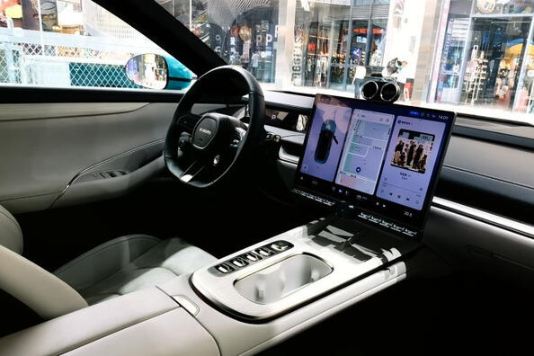 Nyttigt till bilen: bästa biltillbehören för alla förare Foto 1
