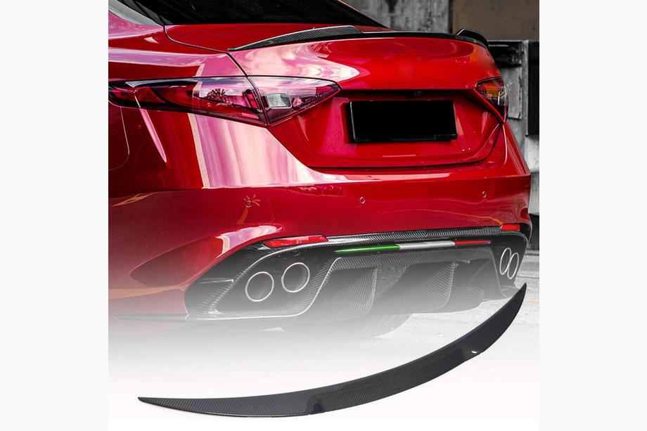 Alfa Romeo Giulia 2016–2022 Spoiler V5 (Dry Carbon) Image