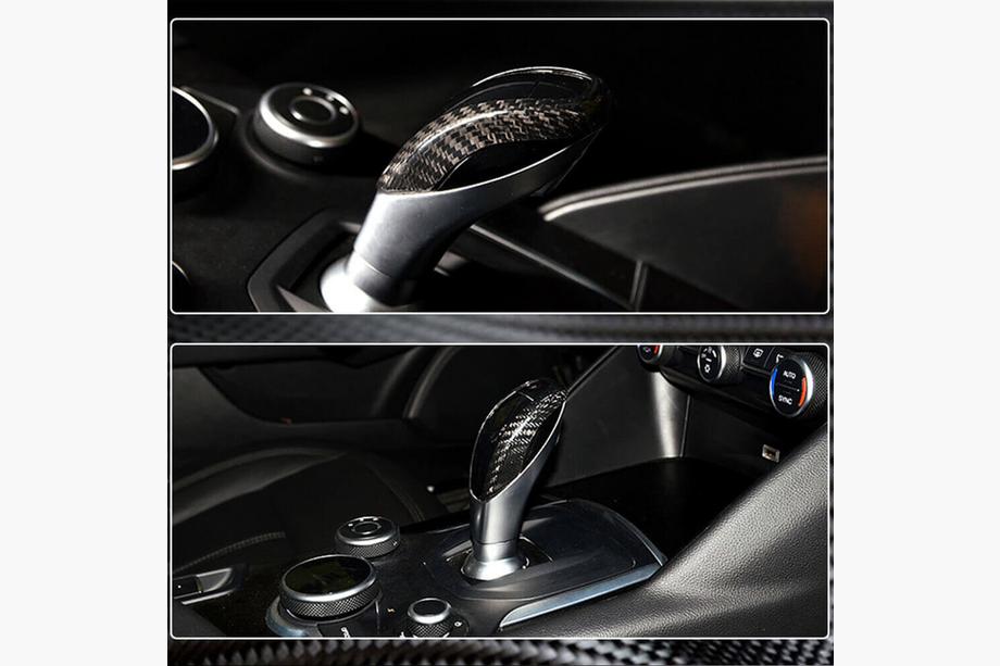 Alfa Romeo Giulia 2016–2022 Kåpa till växelspaksknopp (Dry Carbon) Foto 4