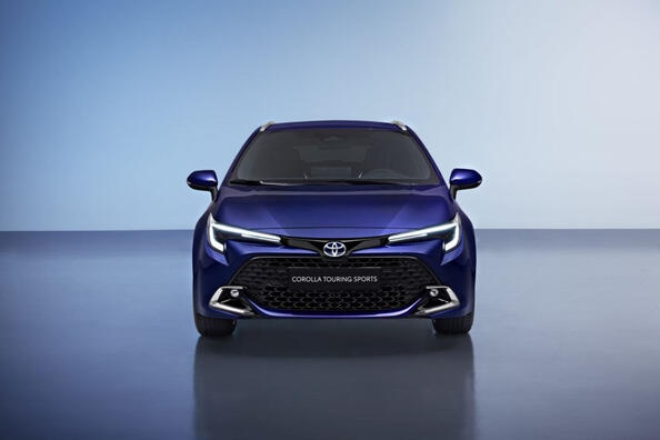 Toyota Corolla Touring Sports E210: test av hybridkombi 1.8 och 2.0 Hybrid