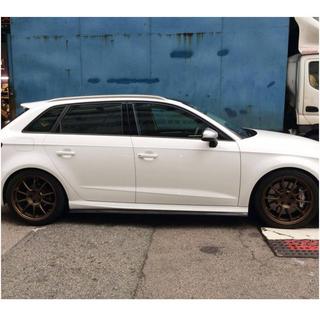 Sidokjolar V1 (för S-Line HB, kolfiber) Audi A3 2012–2020 foto 2