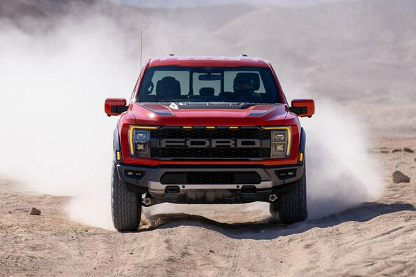 Test av den högpresterande pickupen Ford F-150 Raptor