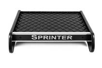 Mercedes Sprinter W907/W910 2018– Instrumentbrädshylla (svart med svart söm) foto 2
